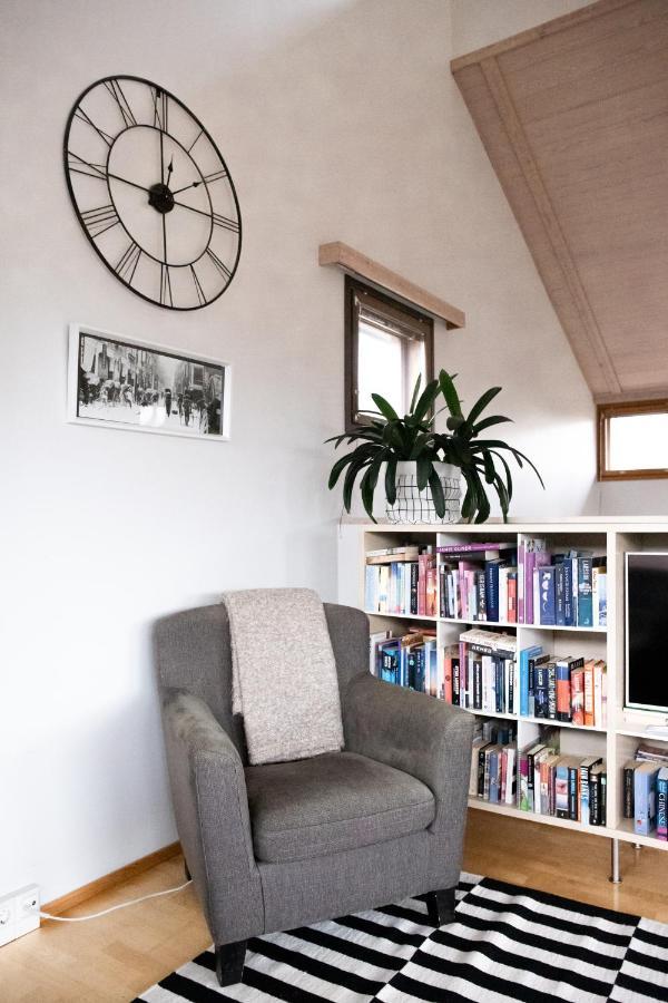 הוילה Bed And Books פורבו מראה חיצוני תמונה
